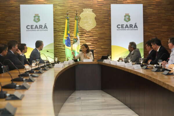 Governo do Ceará assina memorando com maior empresa de contact center do  Brasil - Agência de Desenvolvimento do Estado do Ceará