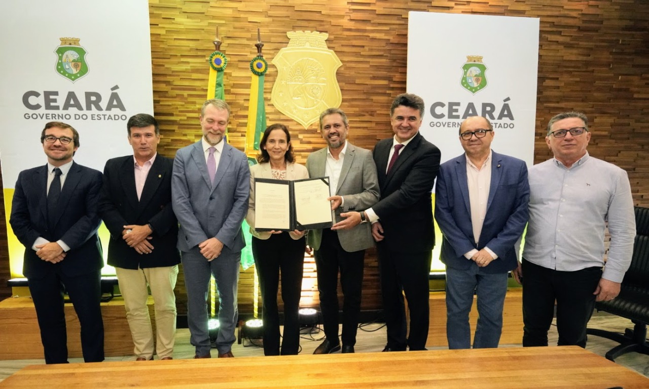 Governo do Ceará assina contrato com BID para investimento no programa Ceará Mais Digital