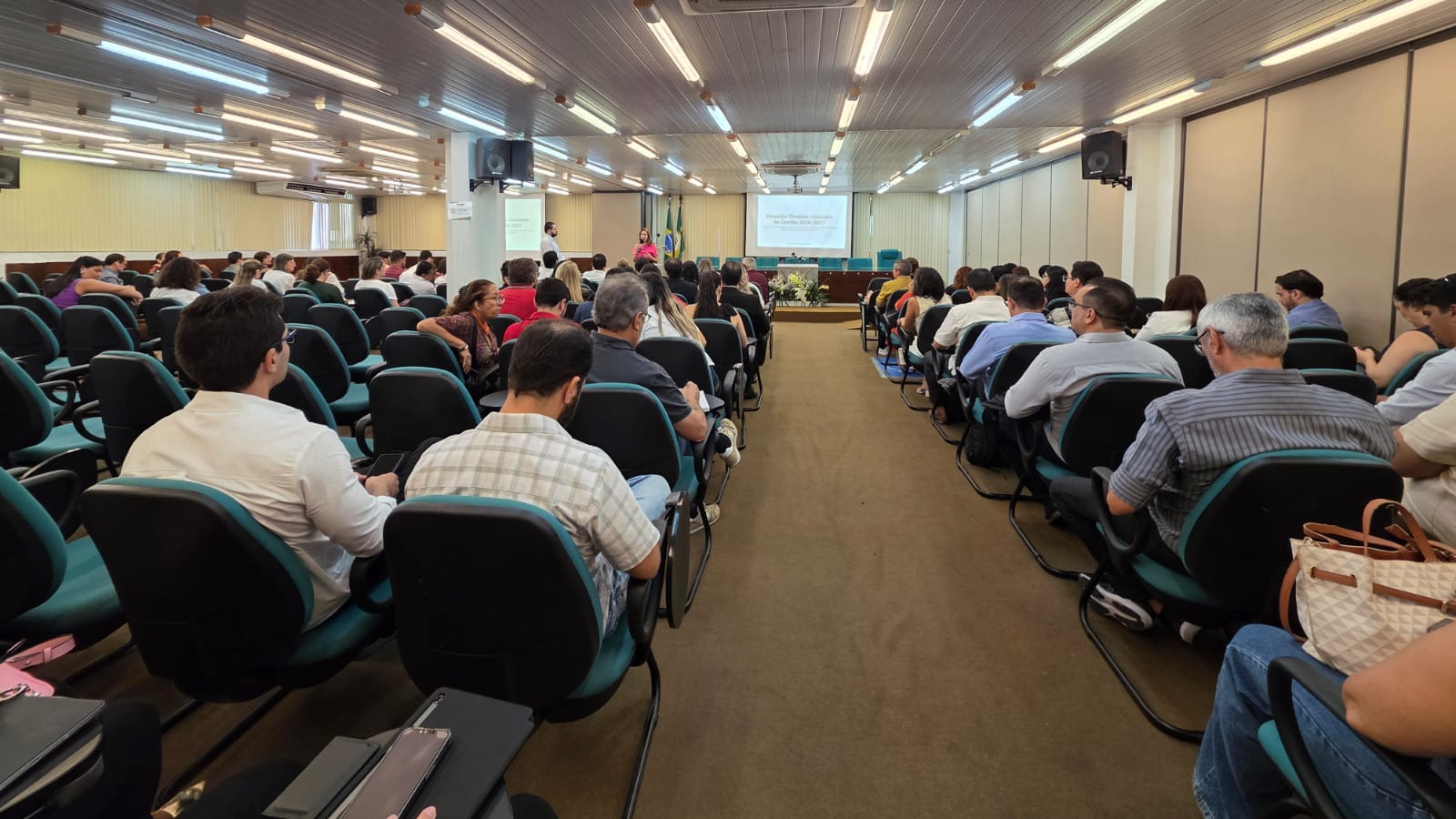 Seplag reúne órgãos governamentais para tratar sobre contratos de gestão